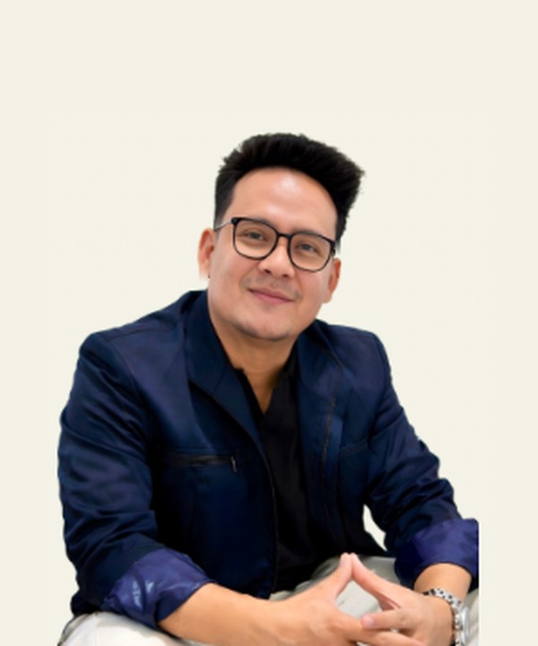 Adrian Hartanto